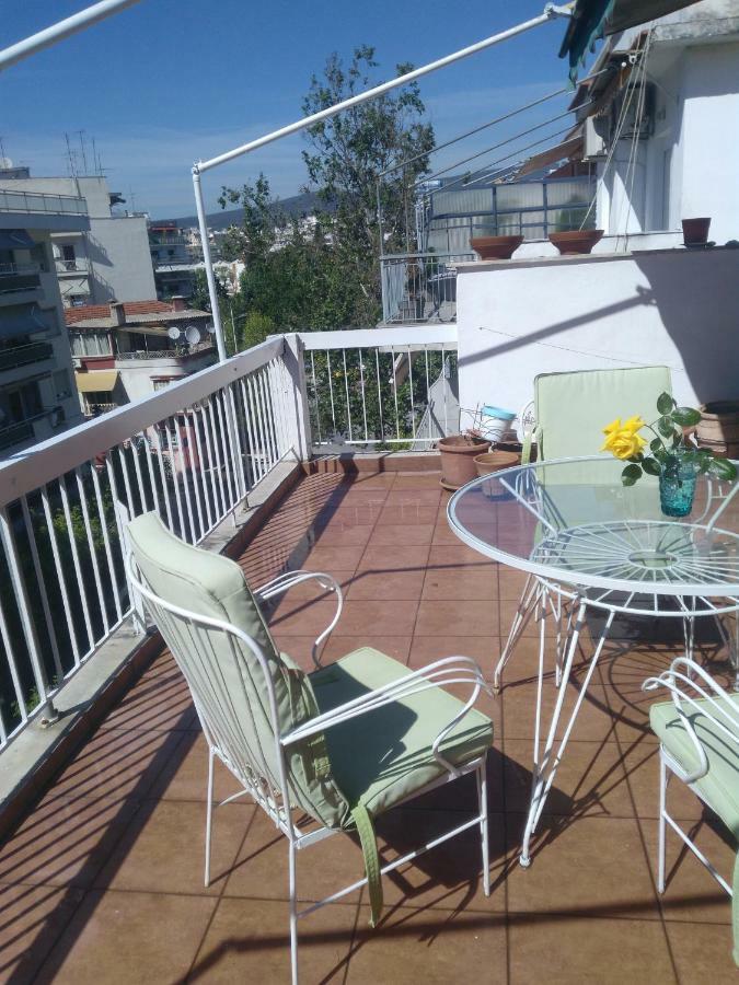 דירות סלוניקי Cozy Penthouse Next To Metro Station מראה חיצוני תמונה